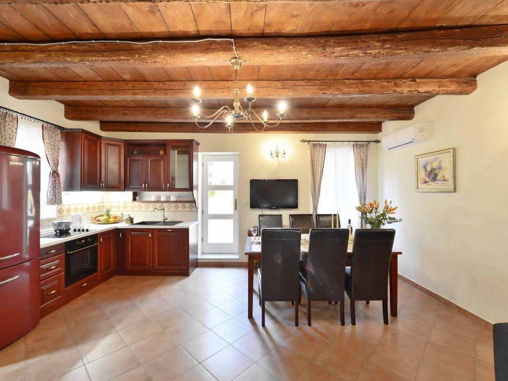 Villa Omiš Eksteriør bilde